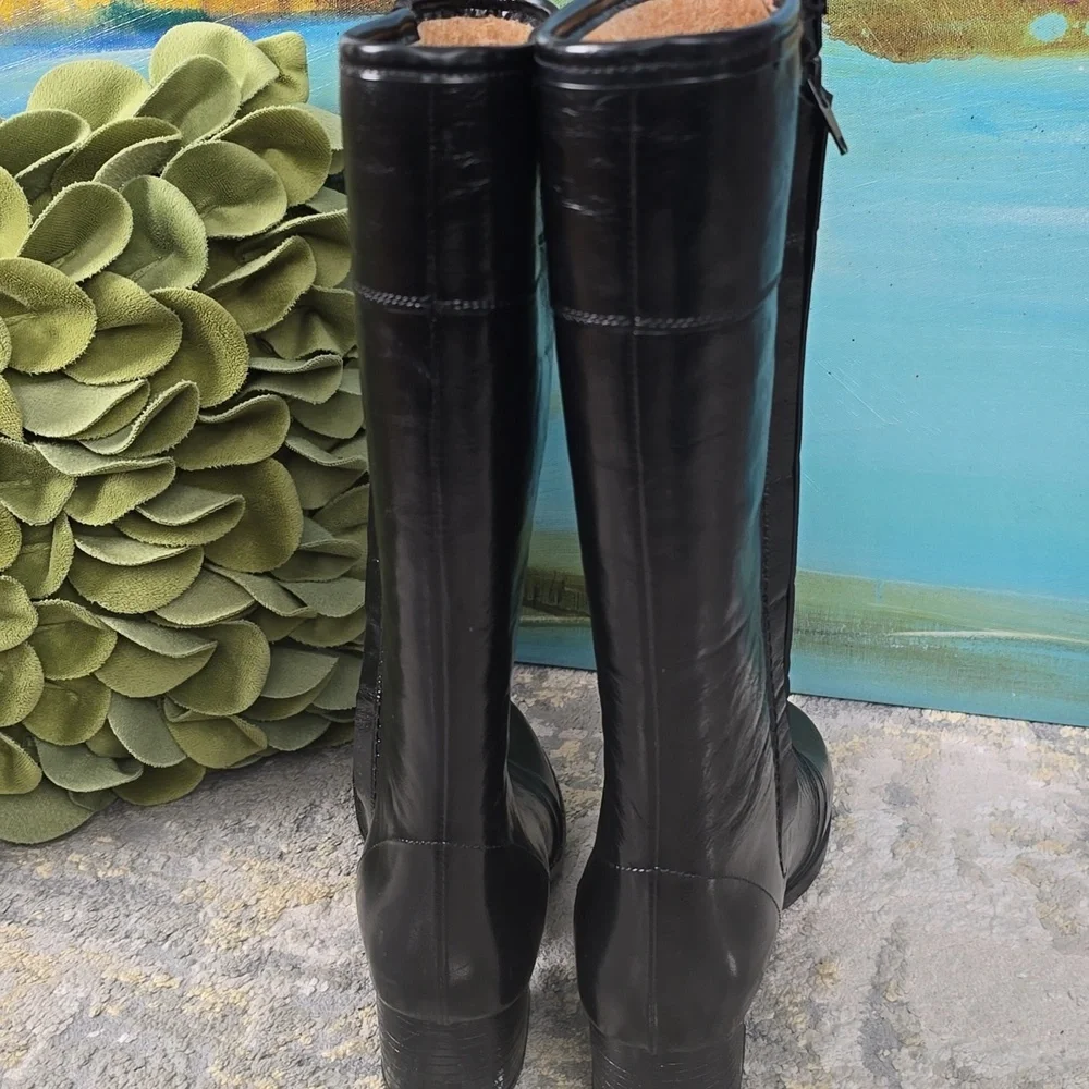 Retro Glossy Rubber Boots with Faux Sherpa Lining Women's Size 7